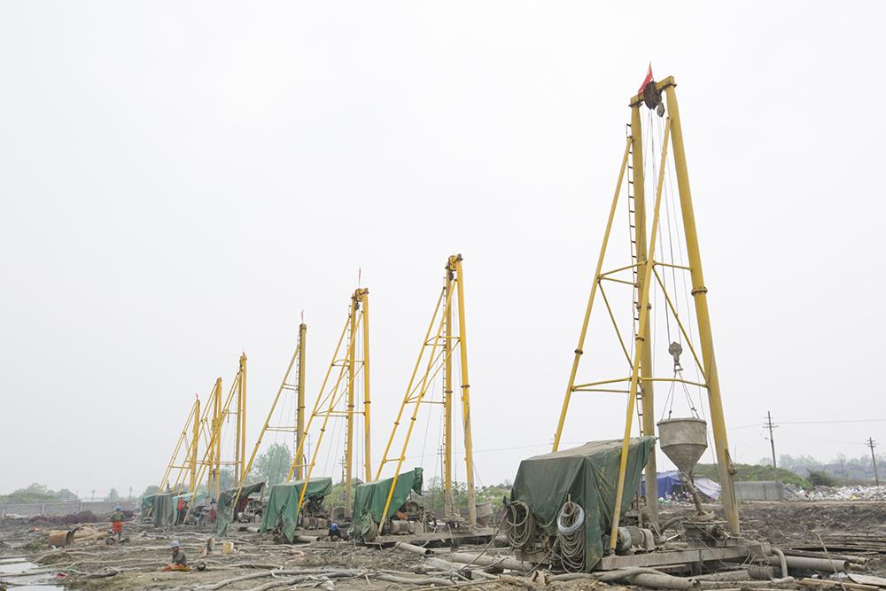 1515464843756634.jpg GPS-10型桩机 副本.jpg